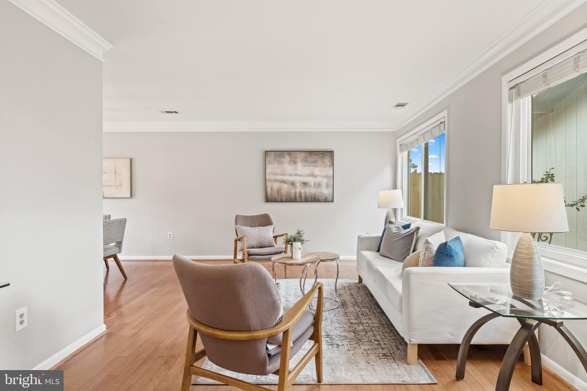 SIGNAL HILL - Residential