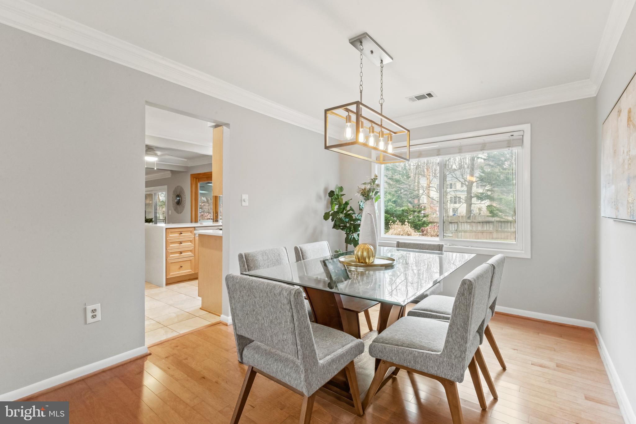 SIGNAL HILL - Residential