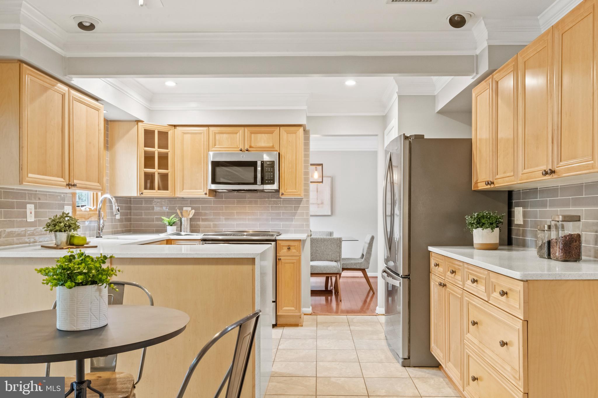 SIGNAL HILL - Residential