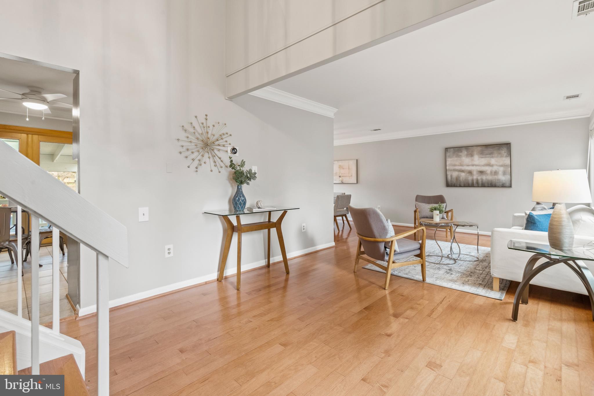 SIGNAL HILL - Residential