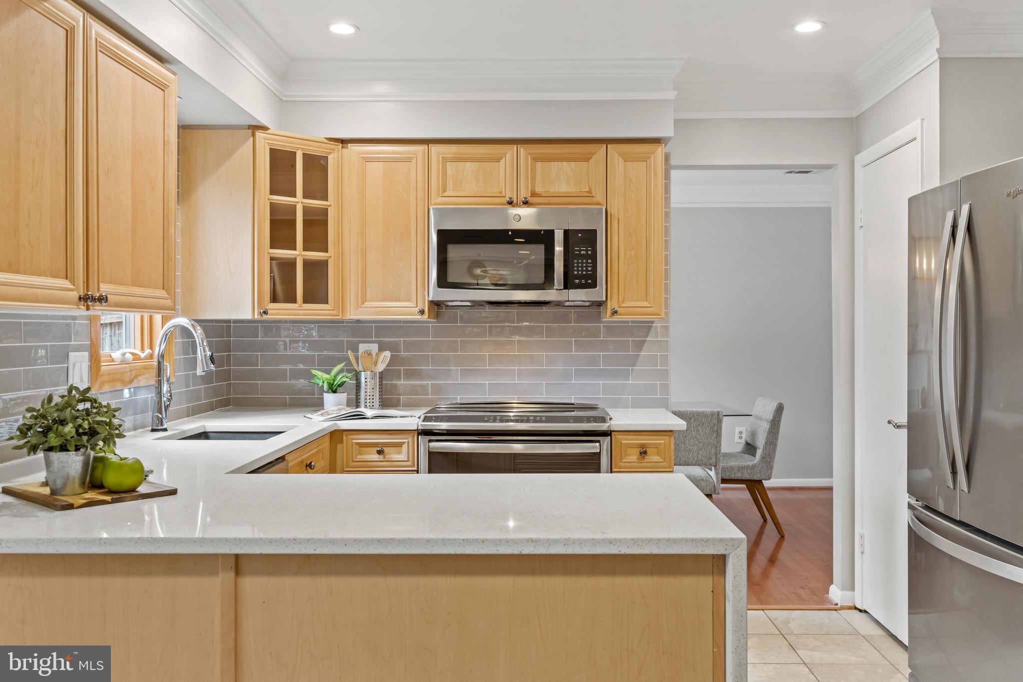 SIGNAL HILL - Residential