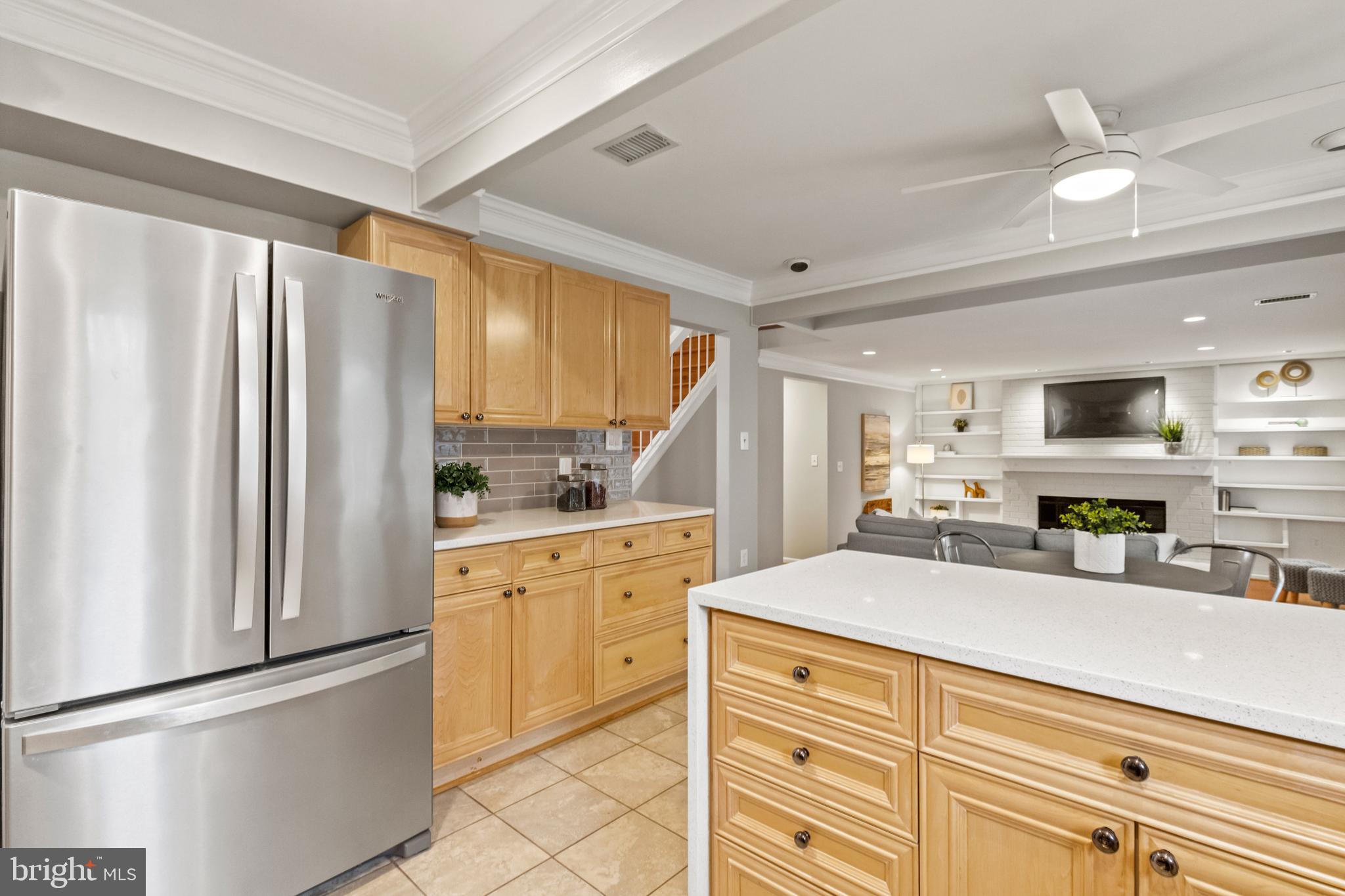 SIGNAL HILL - Residential