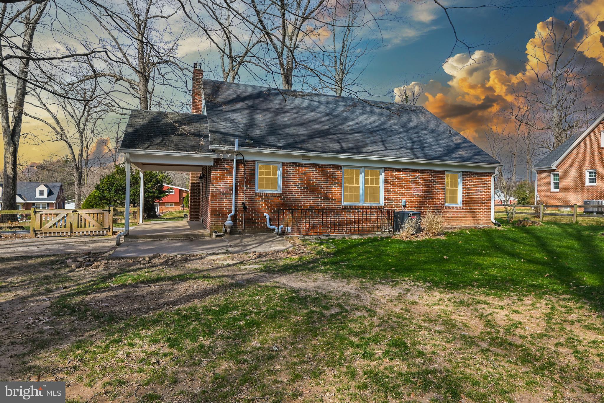 HERNWOOD HEIGHTS - Residential