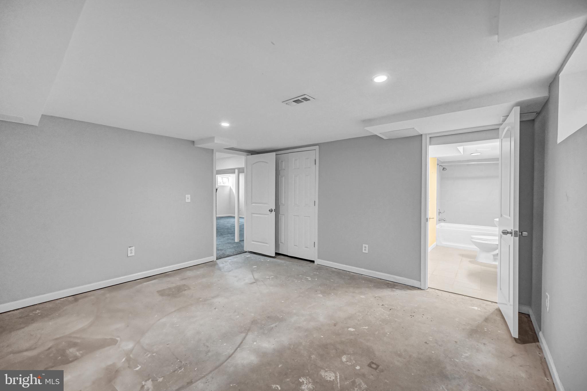 HERNWOOD HEIGHTS - Residential