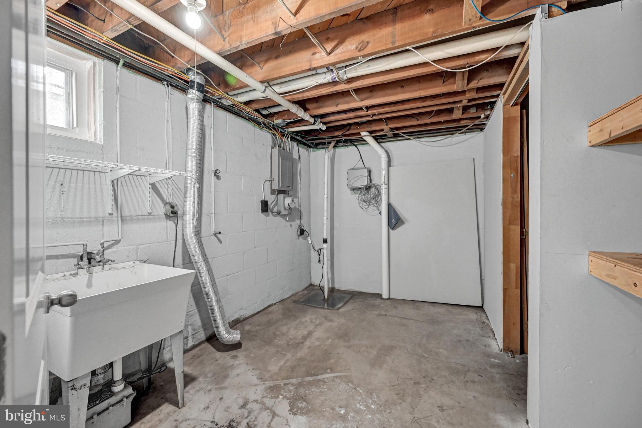 HERNWOOD HEIGHTS - Residential