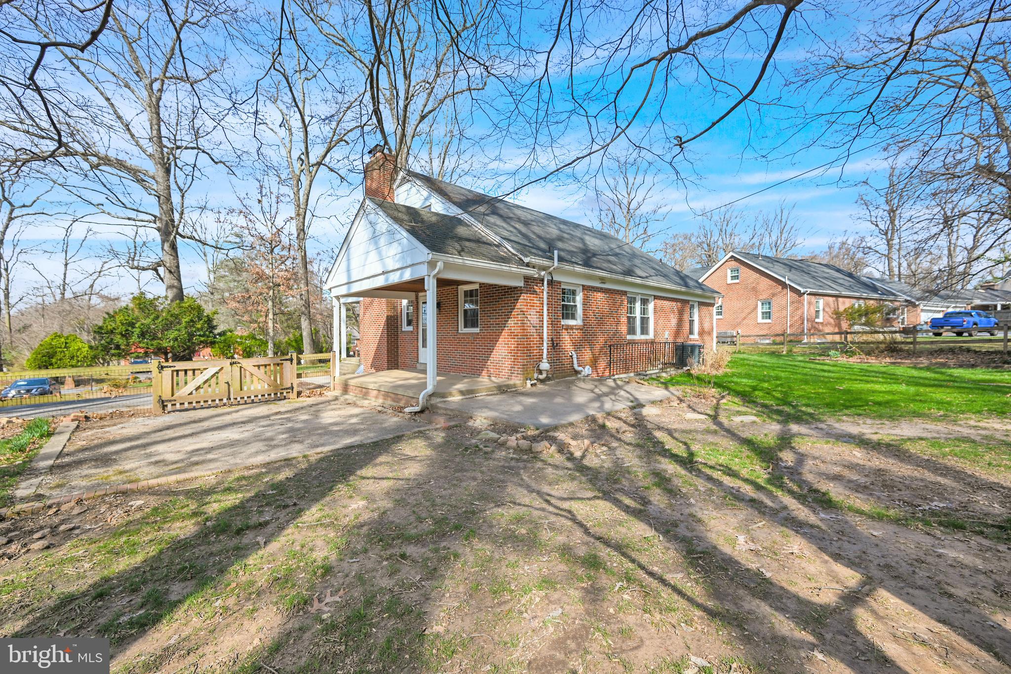 HERNWOOD HEIGHTS - Residential