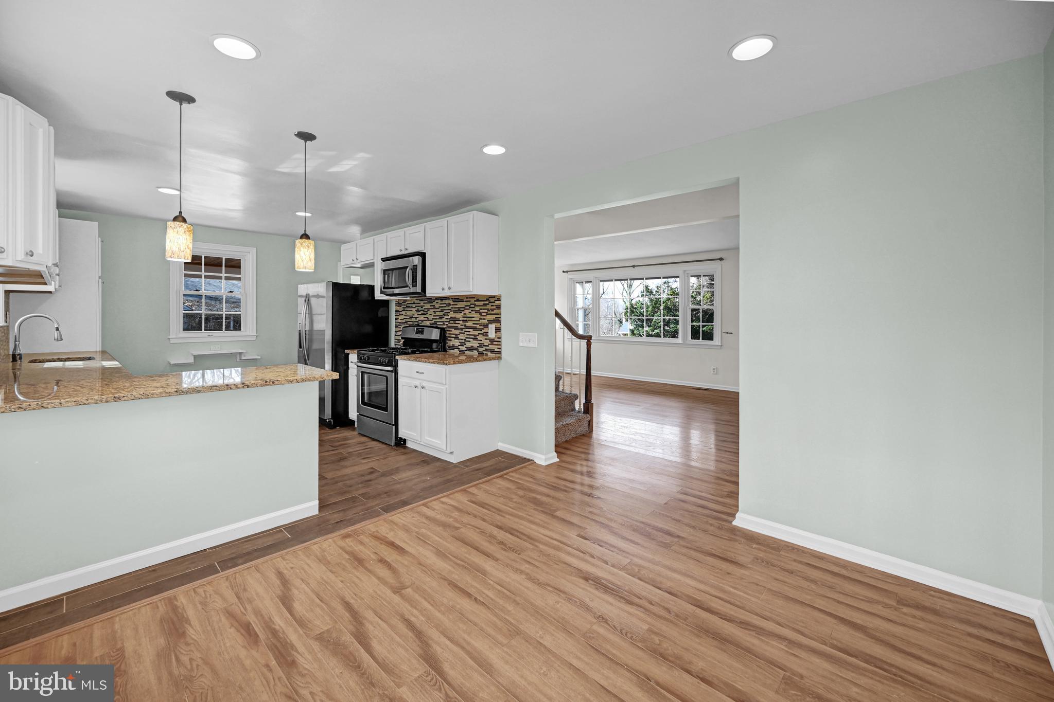 HERNWOOD HEIGHTS - Residential