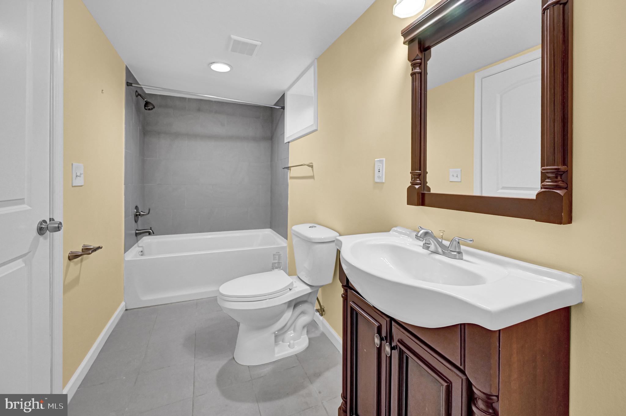 HERNWOOD HEIGHTS - Residential