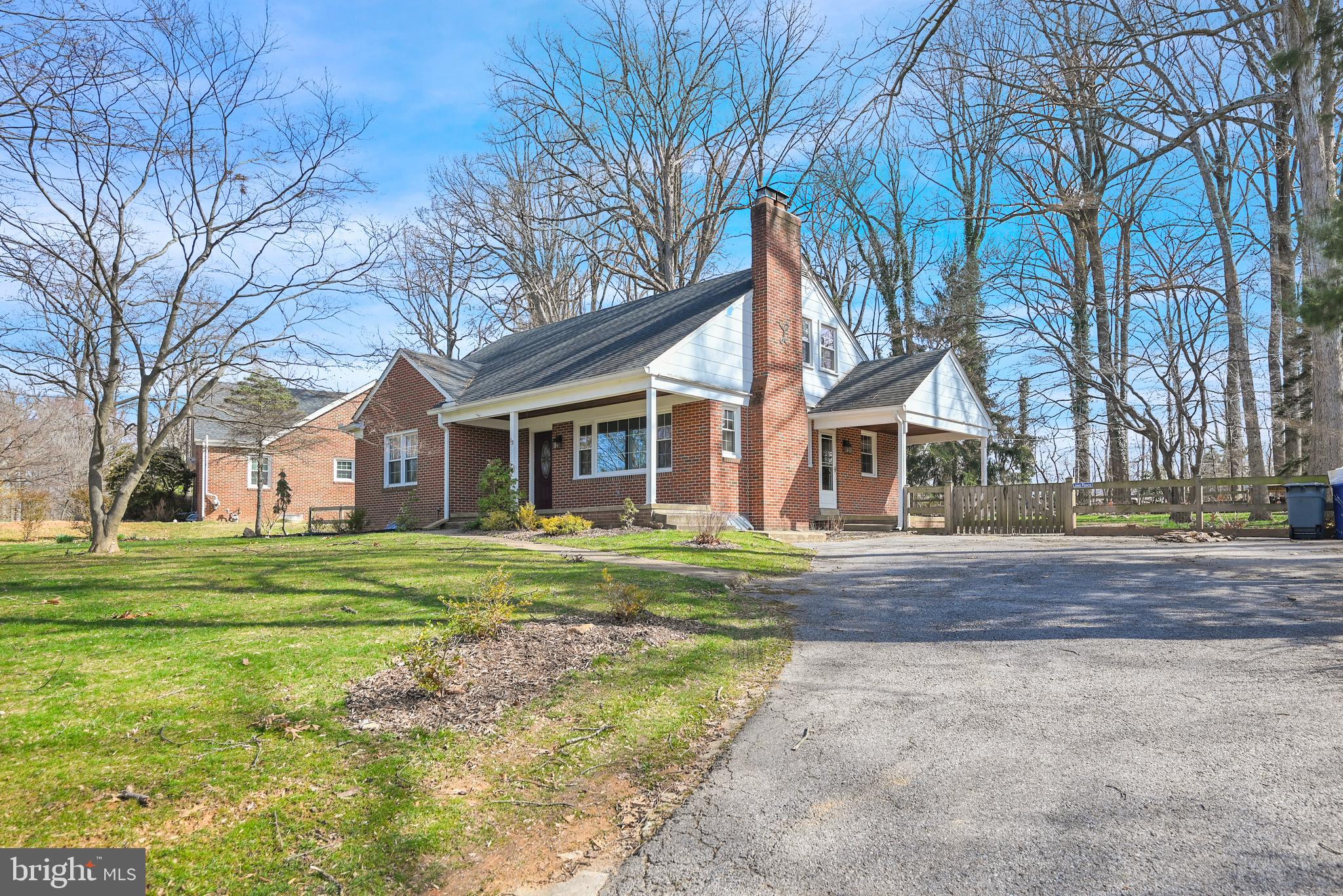 HERNWOOD HEIGHTS - Residential