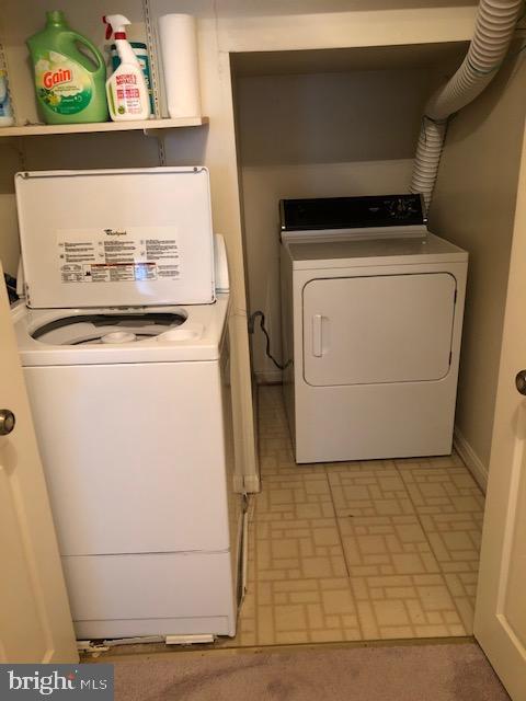 SOMERSET AT WESTRIDGE - Residential