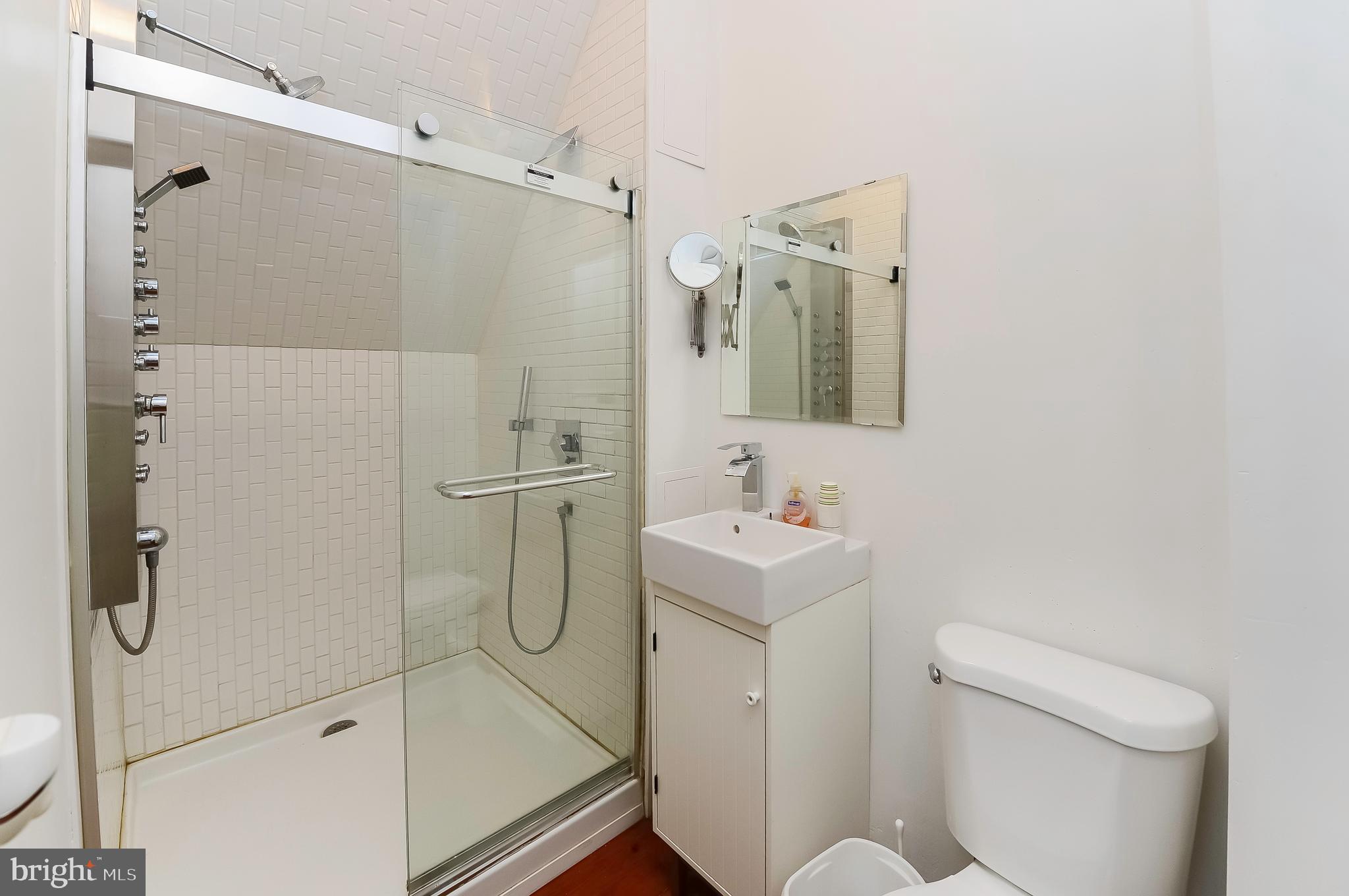 GERMANTOWN - Residential