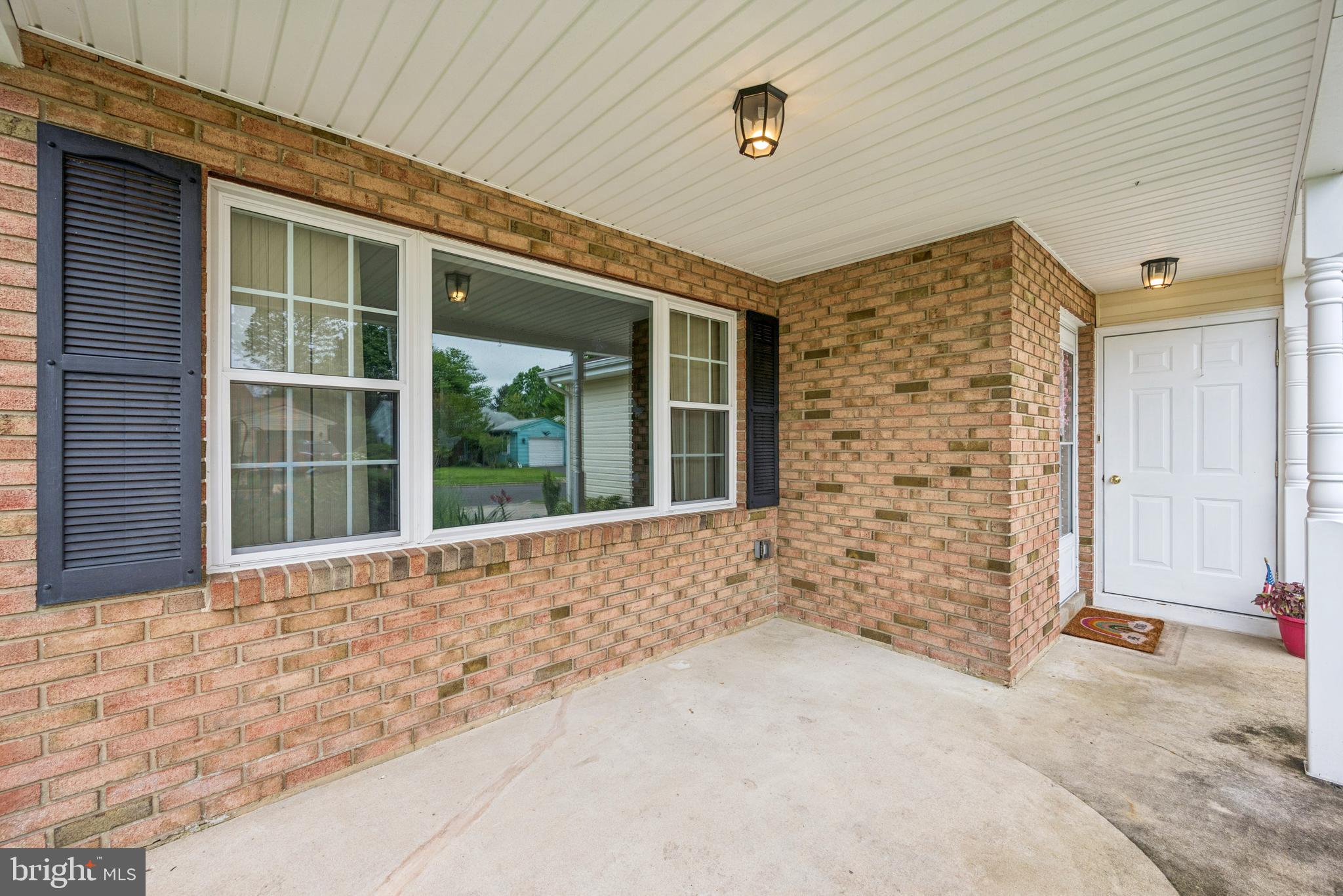 23 DORCHESTER DRIVE