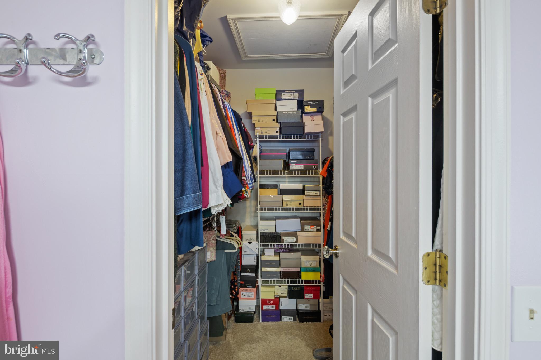 RUSSETT - Residential