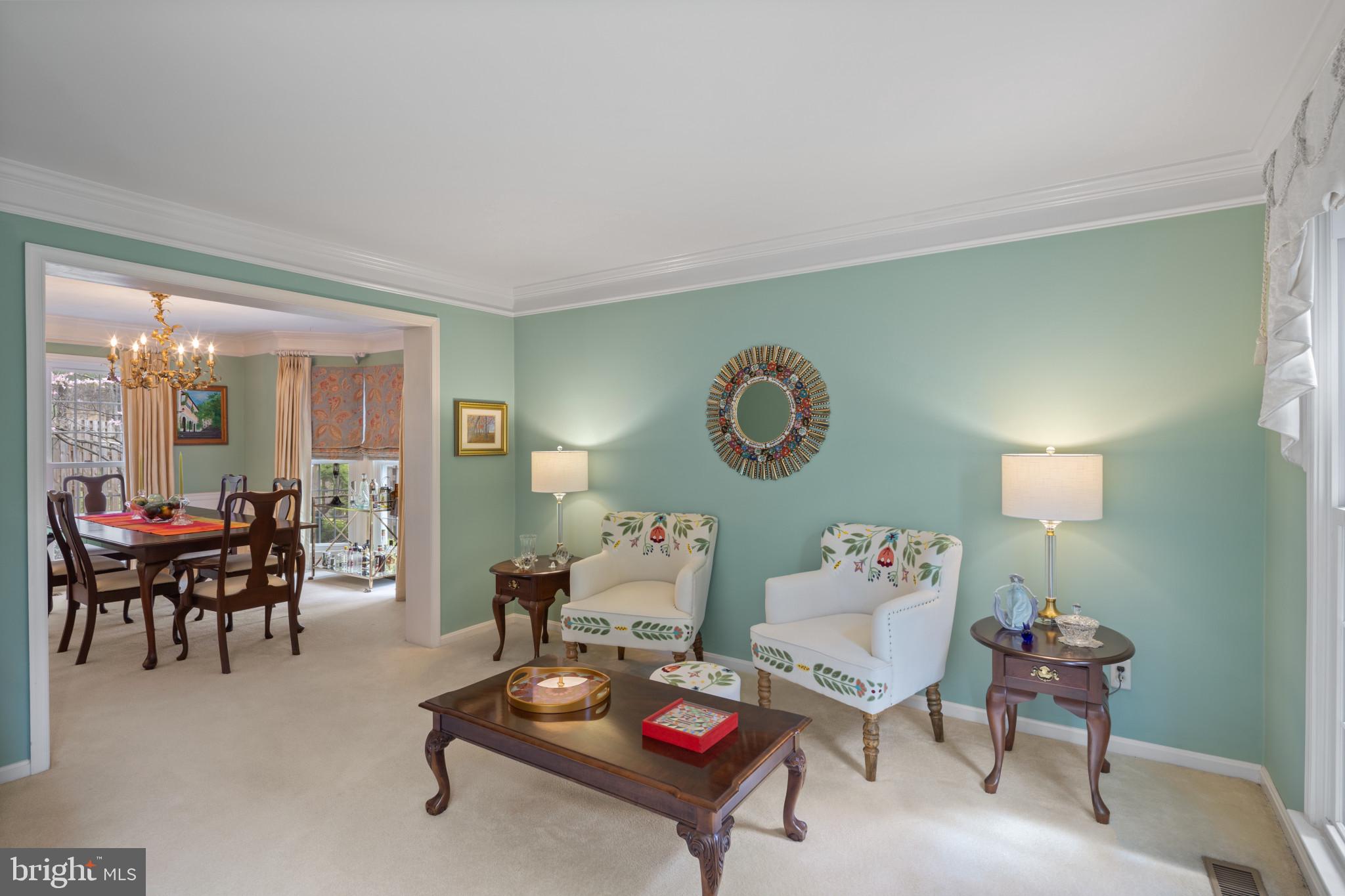 RUSSETT - Residential