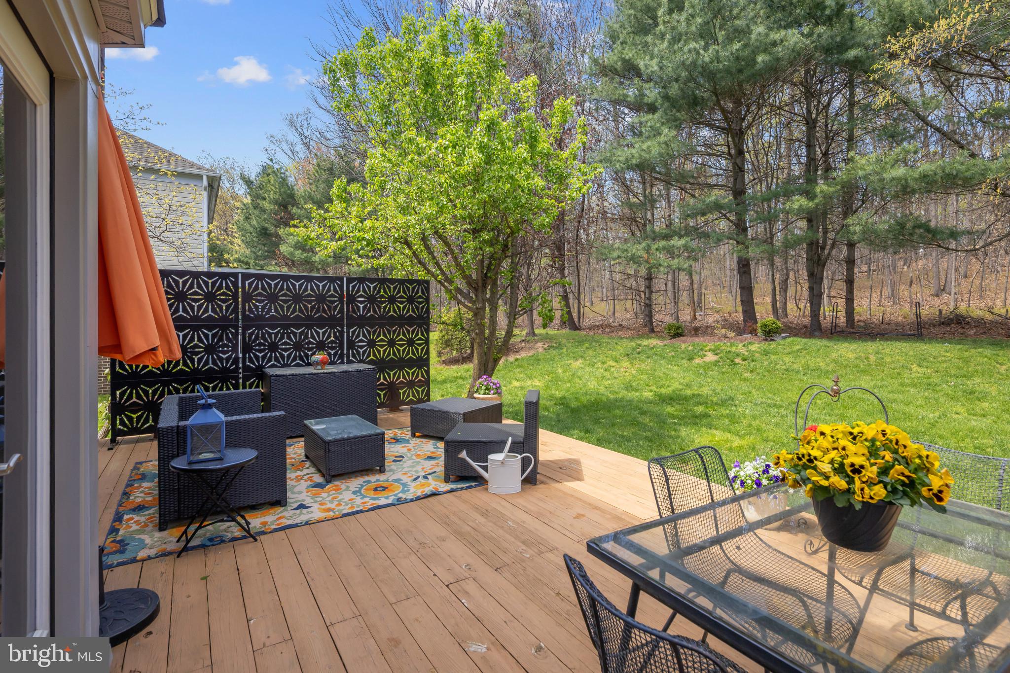 RUSSETT - Residential