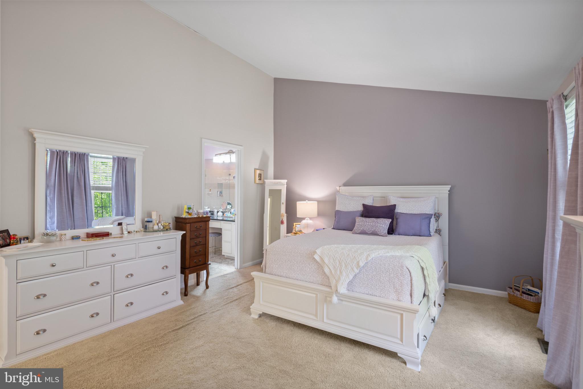 RUSSETT - Residential