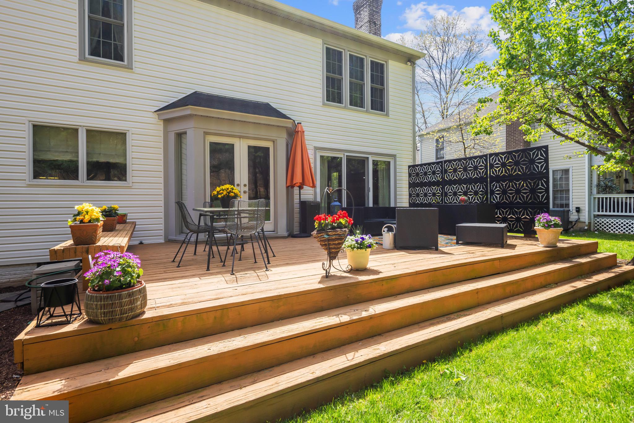 RUSSETT - Residential