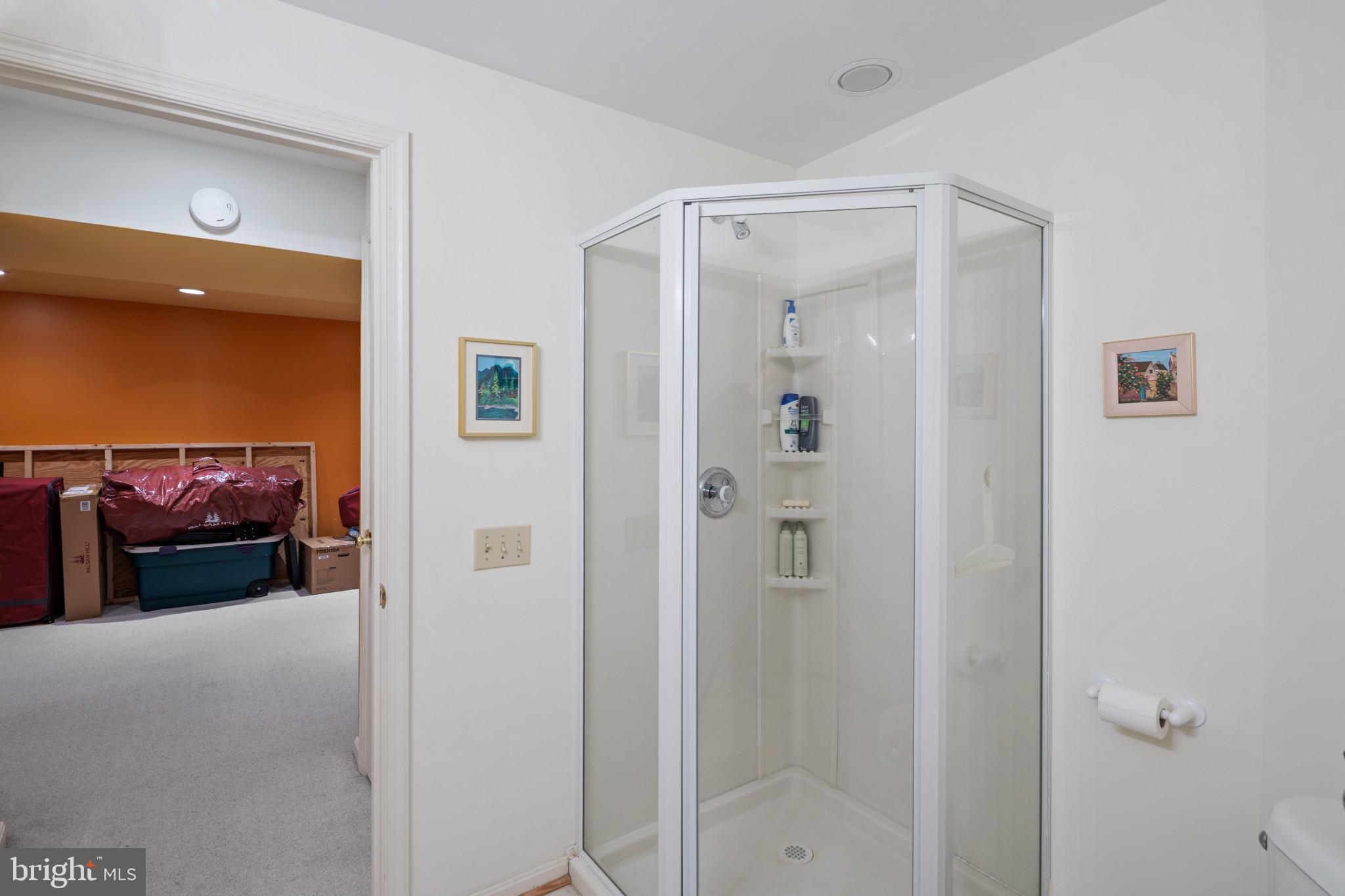 RUSSETT - Residential