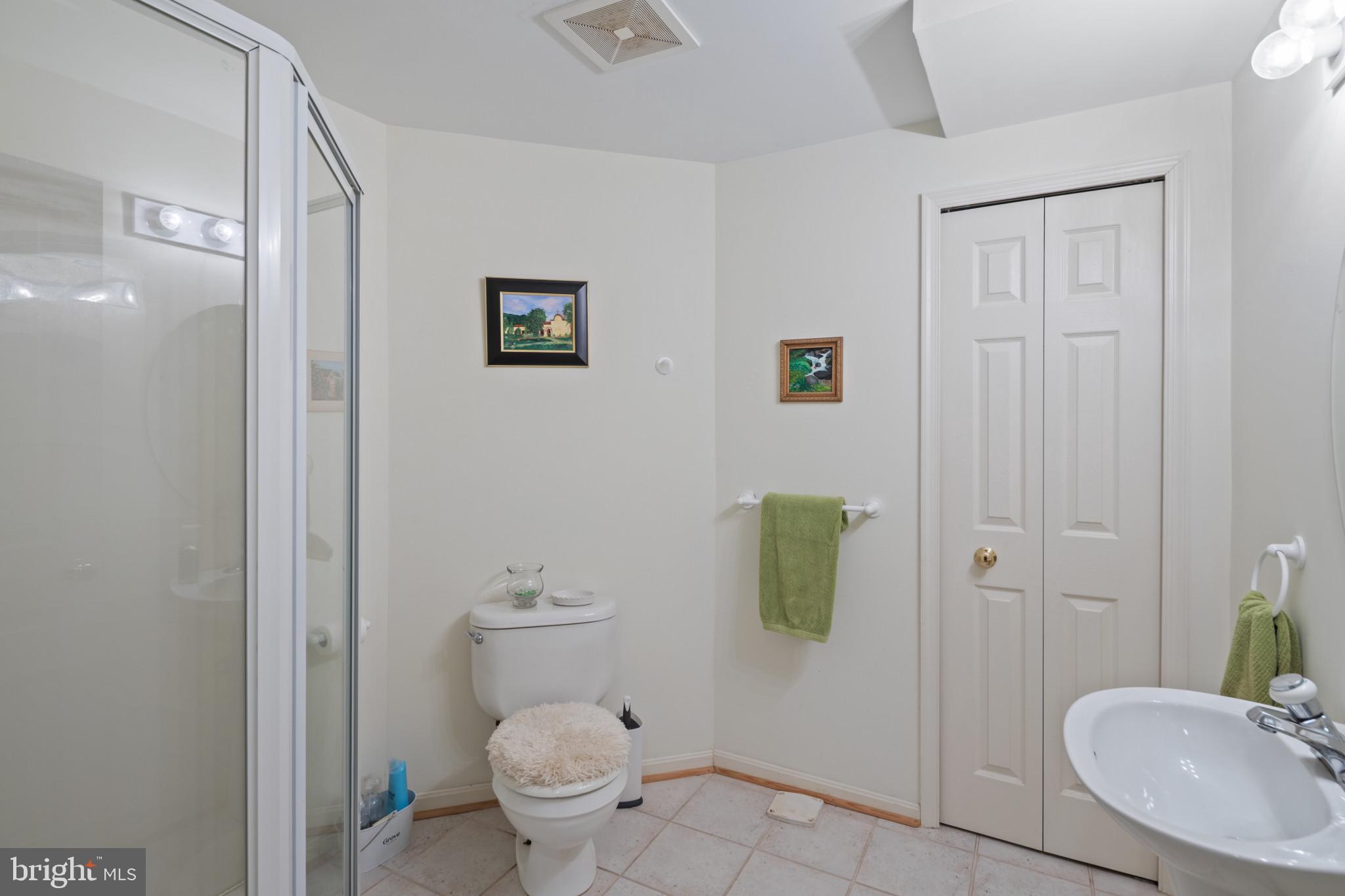 RUSSETT - Residential