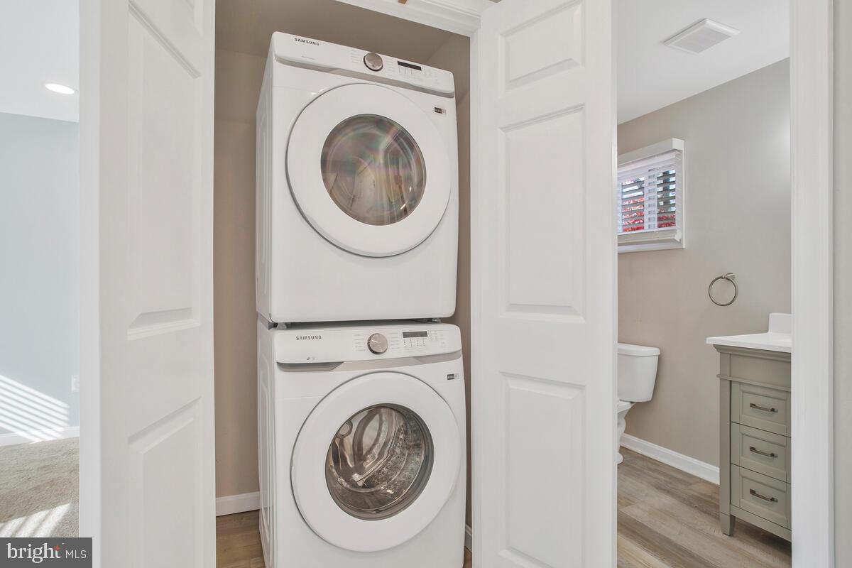 LONG POINT - Residential