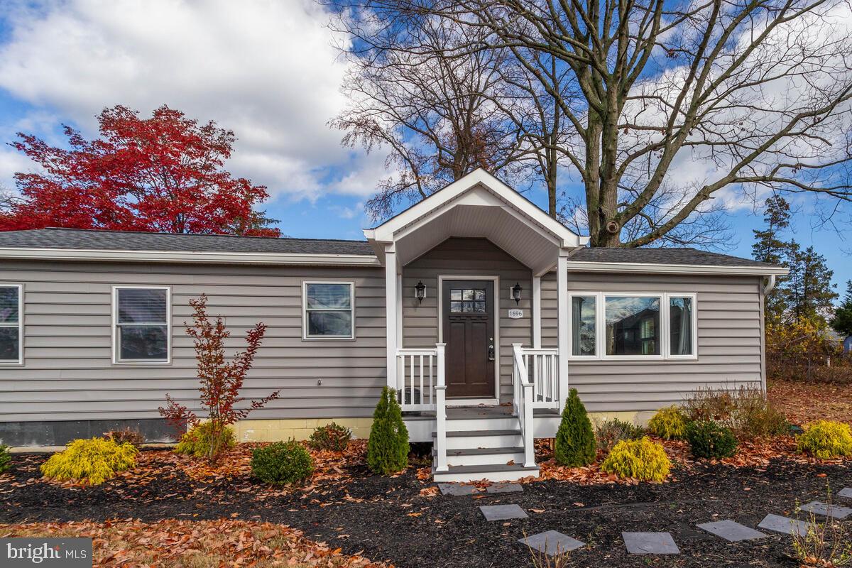 LONG POINT - Residential