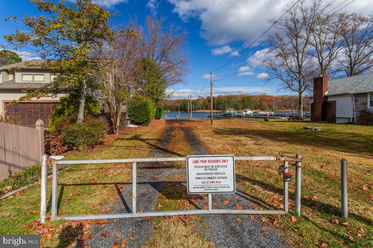 LONG POINT - Residential