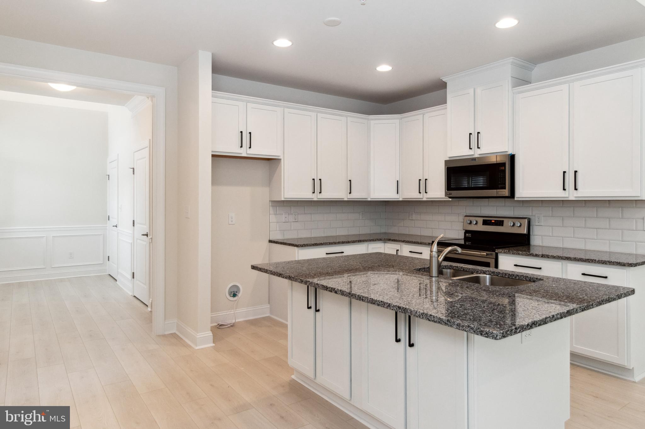 BAY BRIDGE COVE - Residential