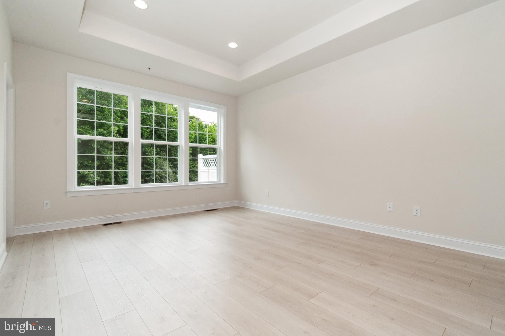 BAY BRIDGE COVE - Residential