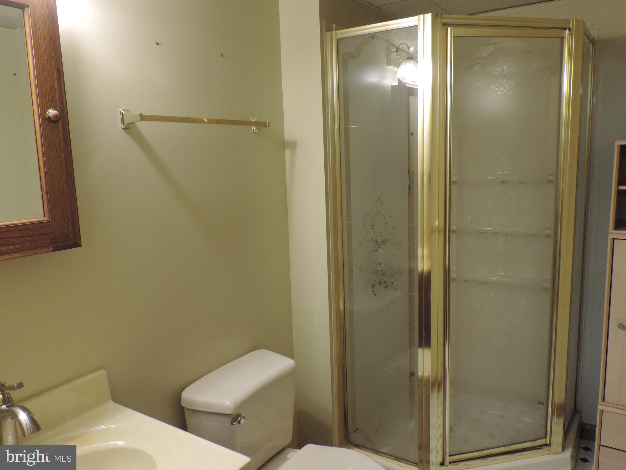 ROYAL EXCHANGE - Residential