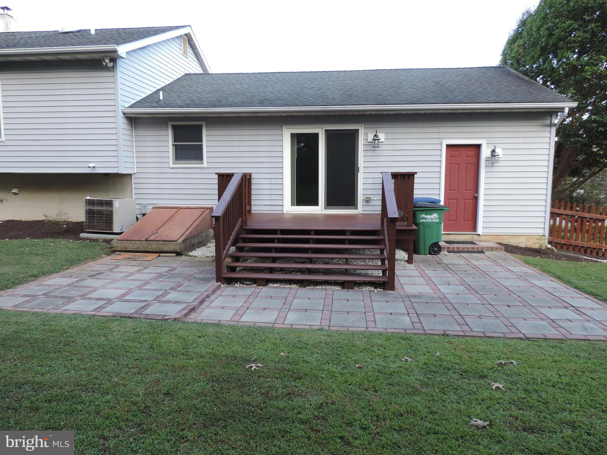 ROYAL EXCHANGE - Residential