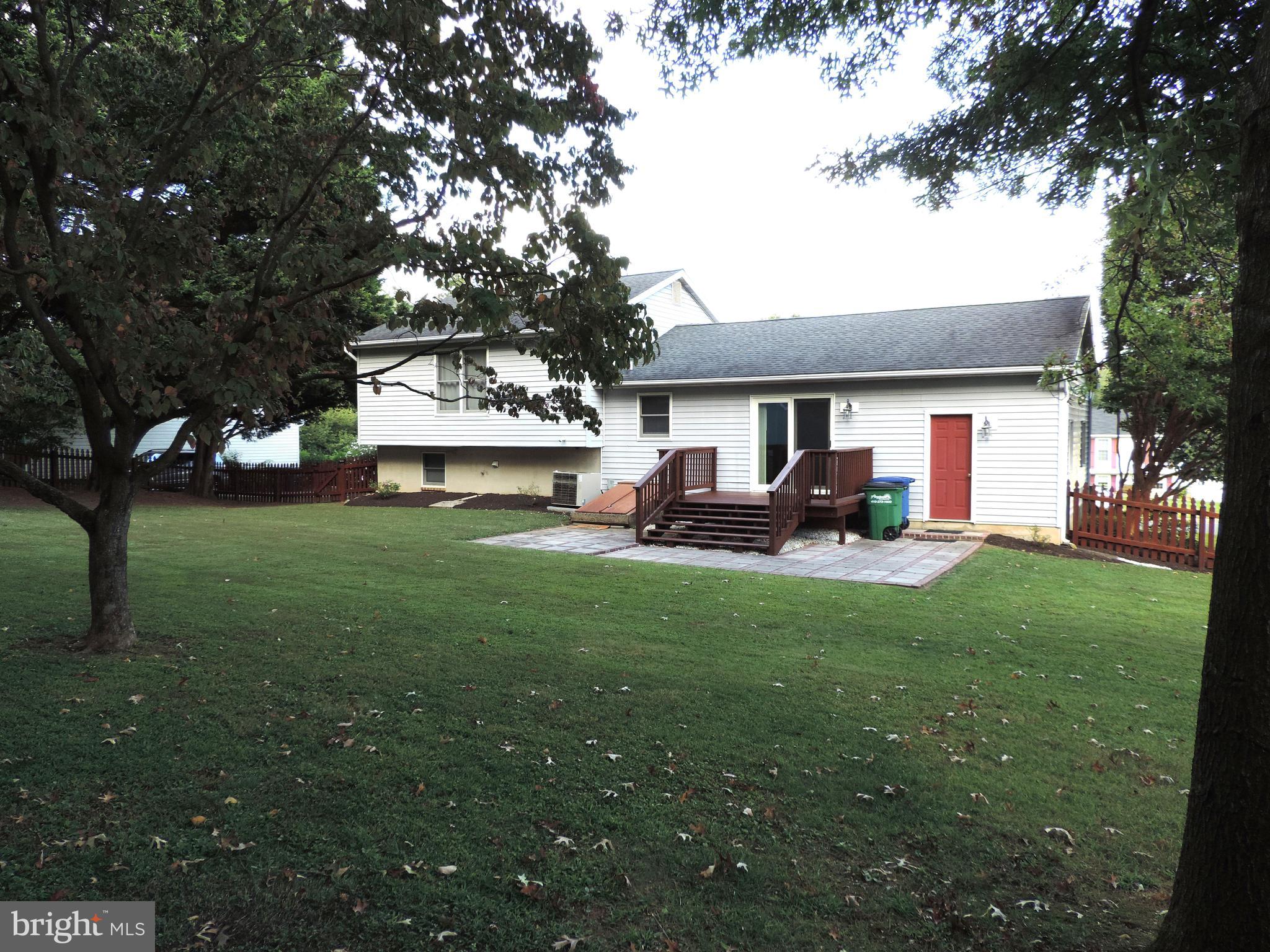 ROYAL EXCHANGE - Residential
