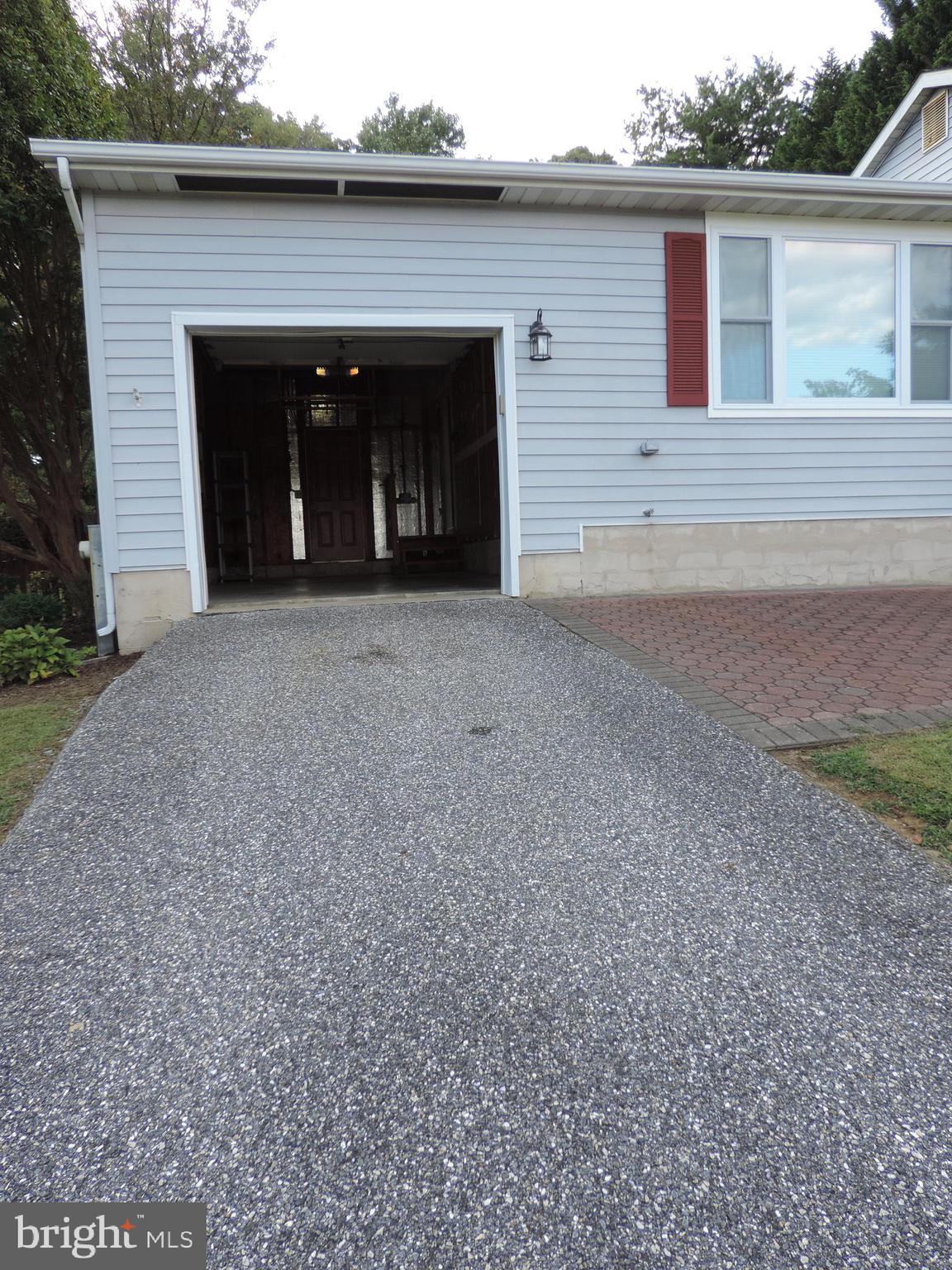 ROYAL EXCHANGE - Residential