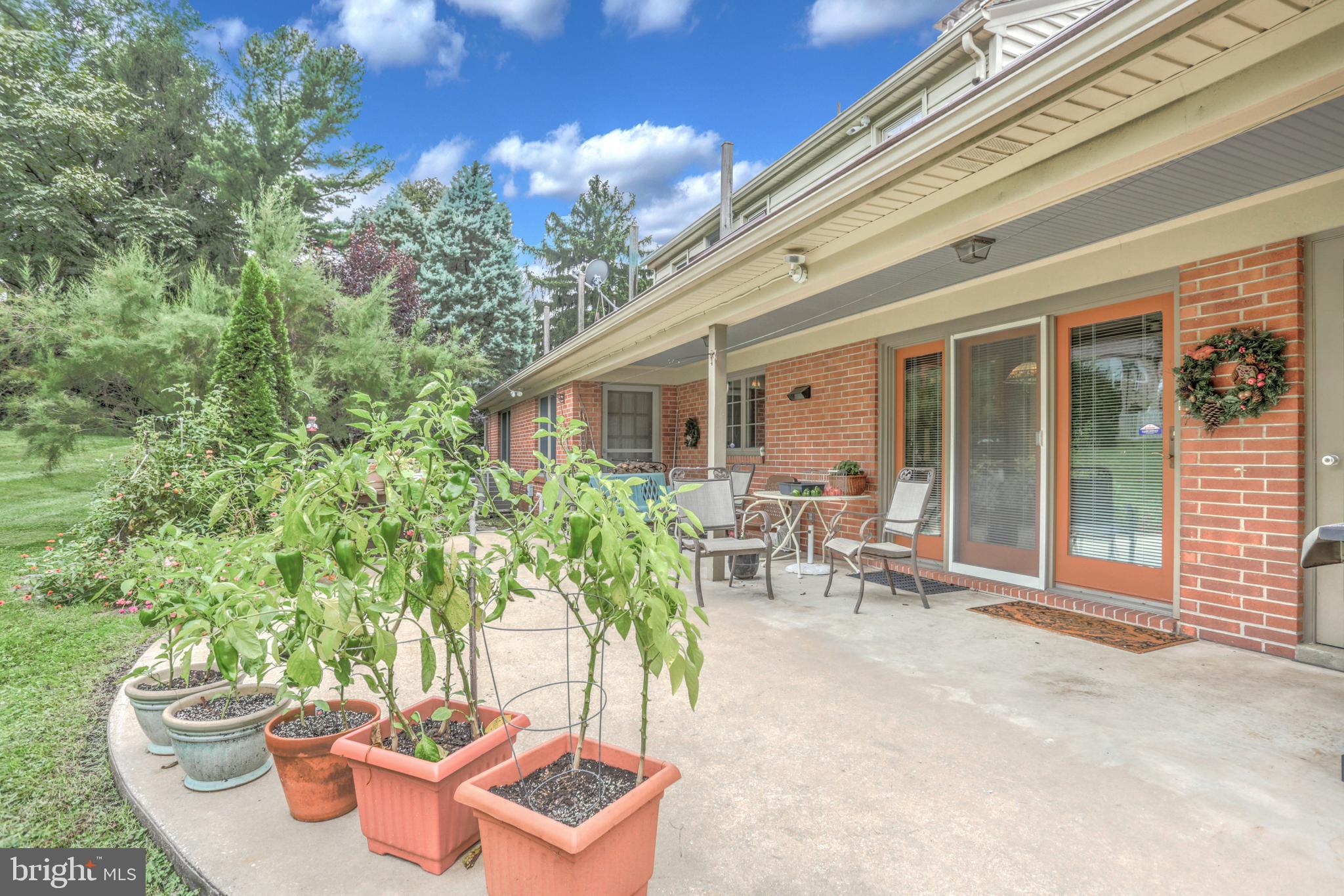 STRATHCONA - Residential