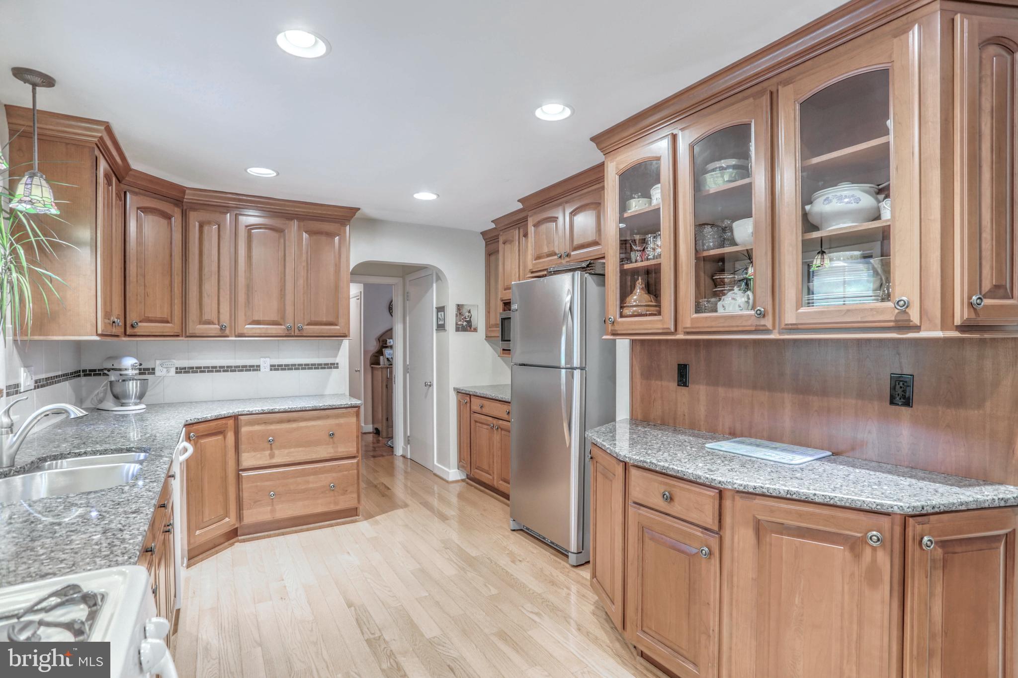 STRATHCONA - Residential