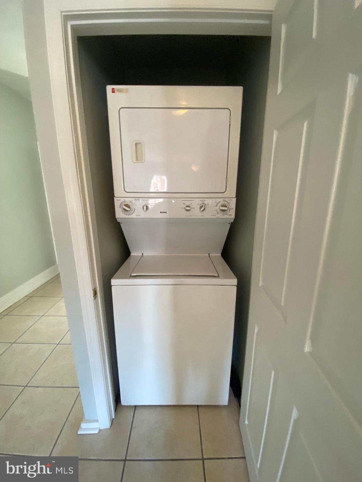 MANAYUNK - Residential Lease