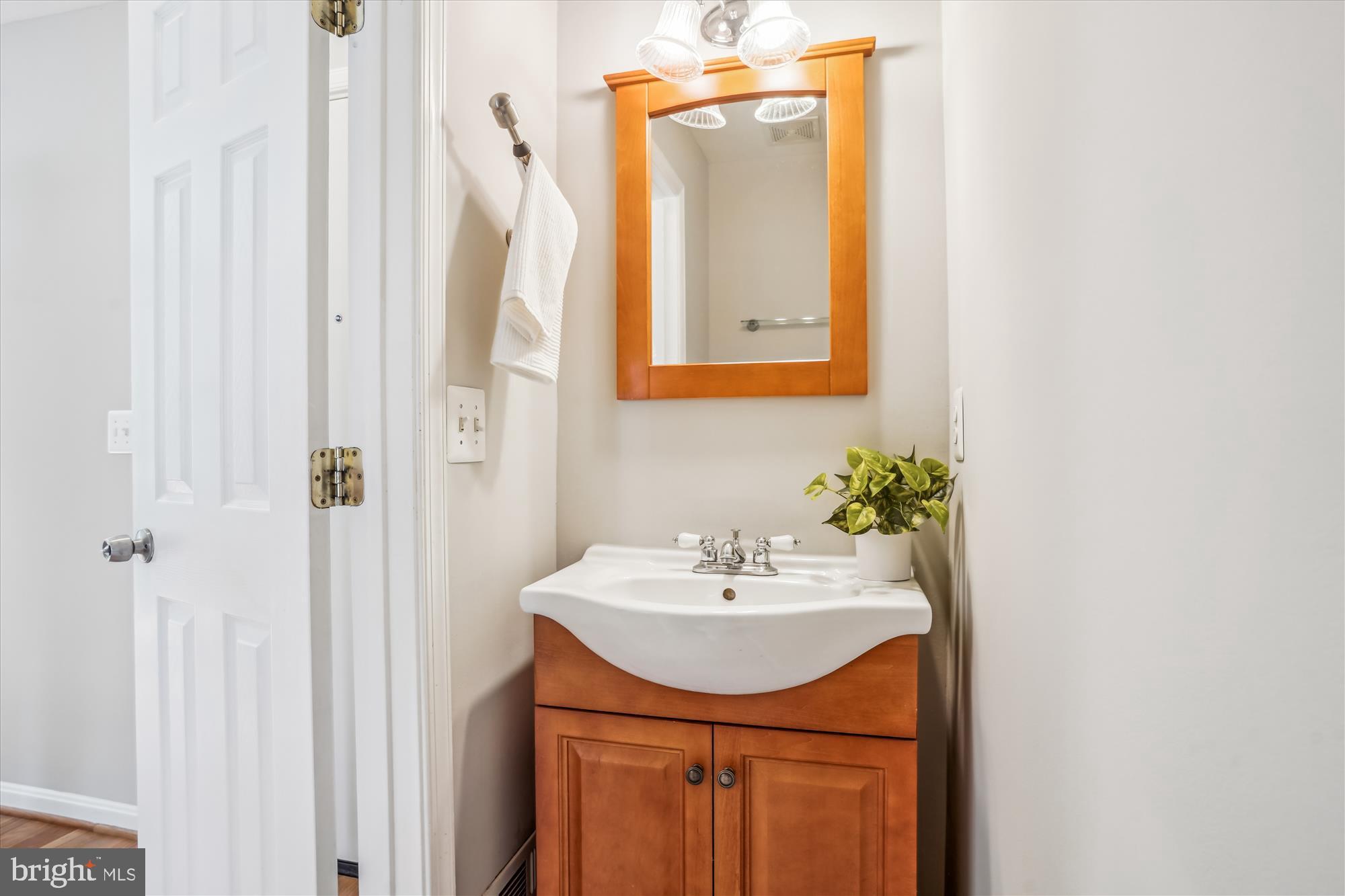 MONTCLAIR - Residential