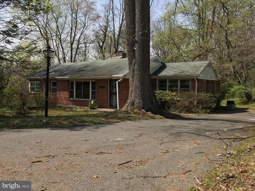 Back on the market, financing fell through but appraised over list price. NO HOA .64 acre home. Location Location Location   495 FFX Hospital, Mosaic District, Dunn Loring metro. While house does need TLC, house has an amazing nature filled lot. House has great layout and big potential with your renovation plans, so build out, build up, build new or renovate. Priced to sell, home being sold AS-IS.