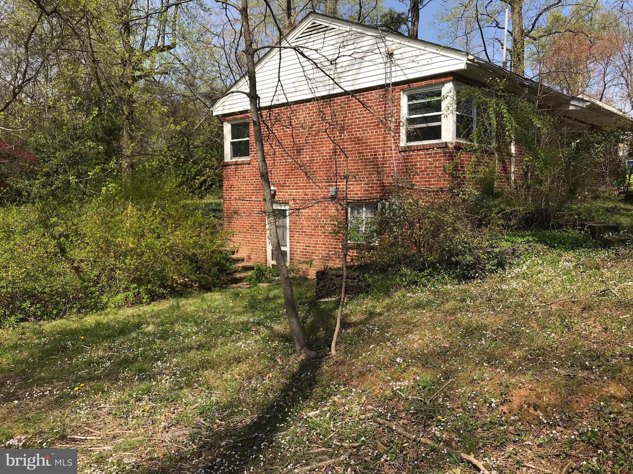 WOODBURN HEIGHTS - Residential