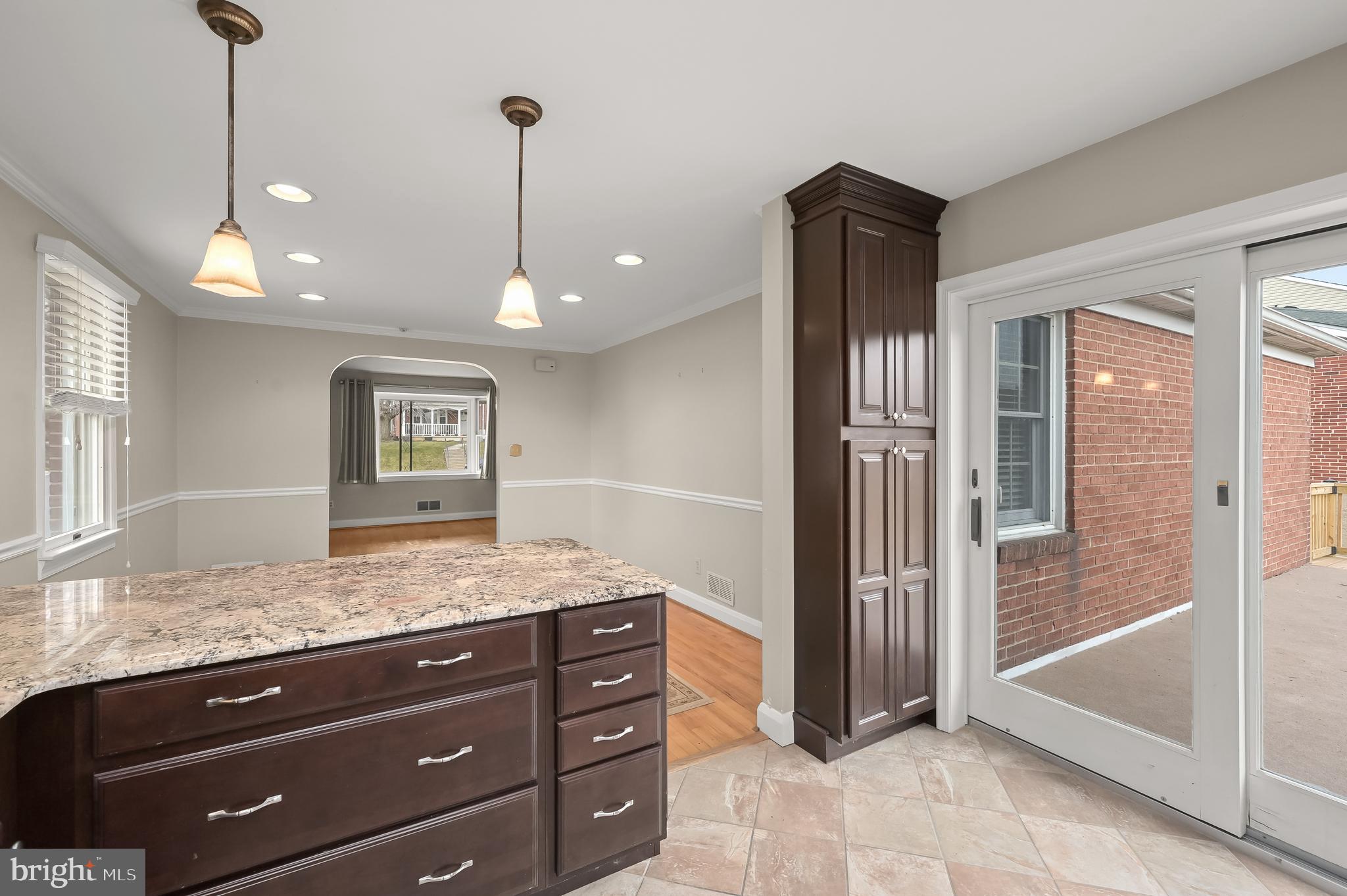 COLONIAL GARDENS - Residential