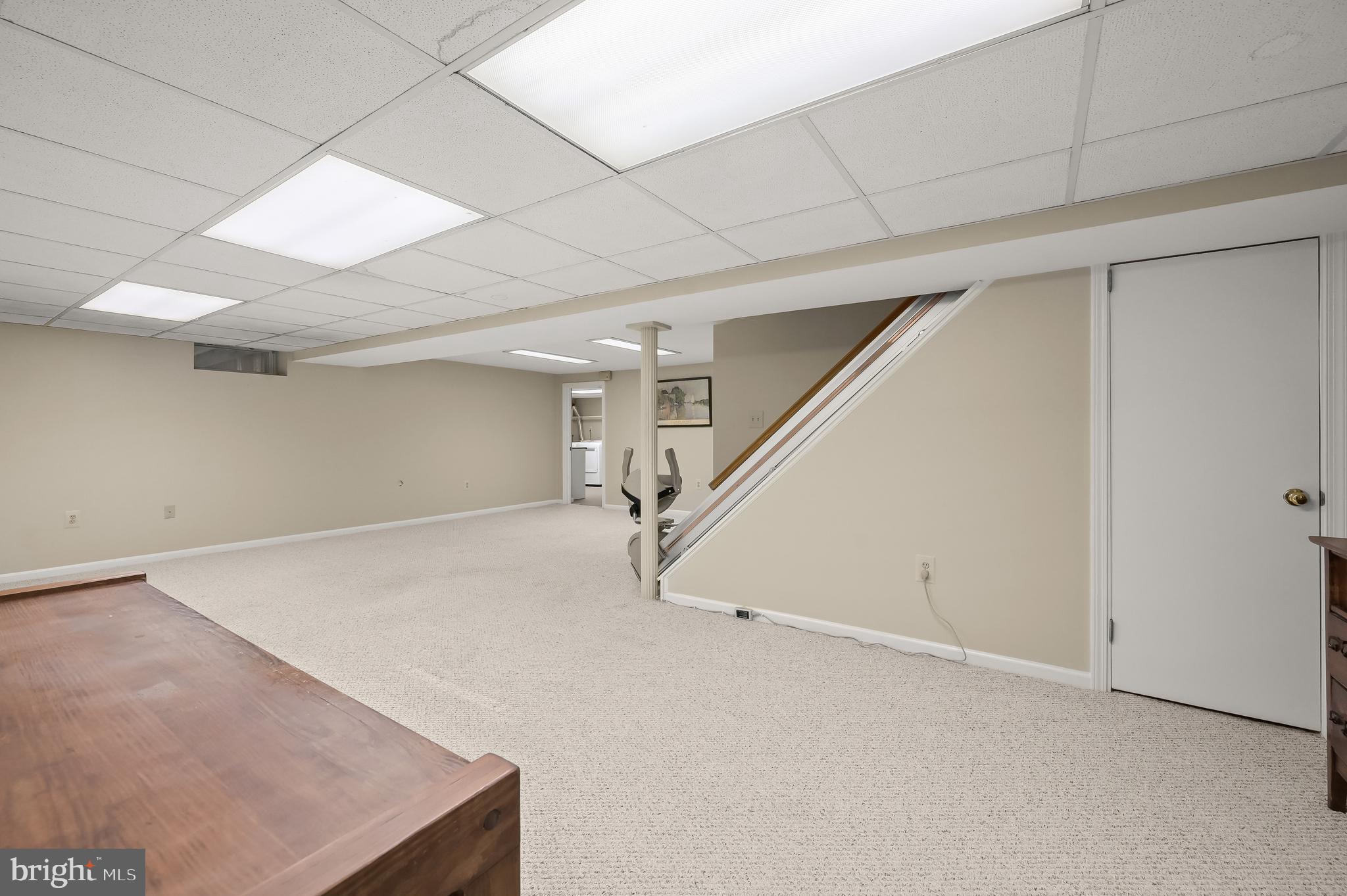 COLONIAL GARDENS - Residential