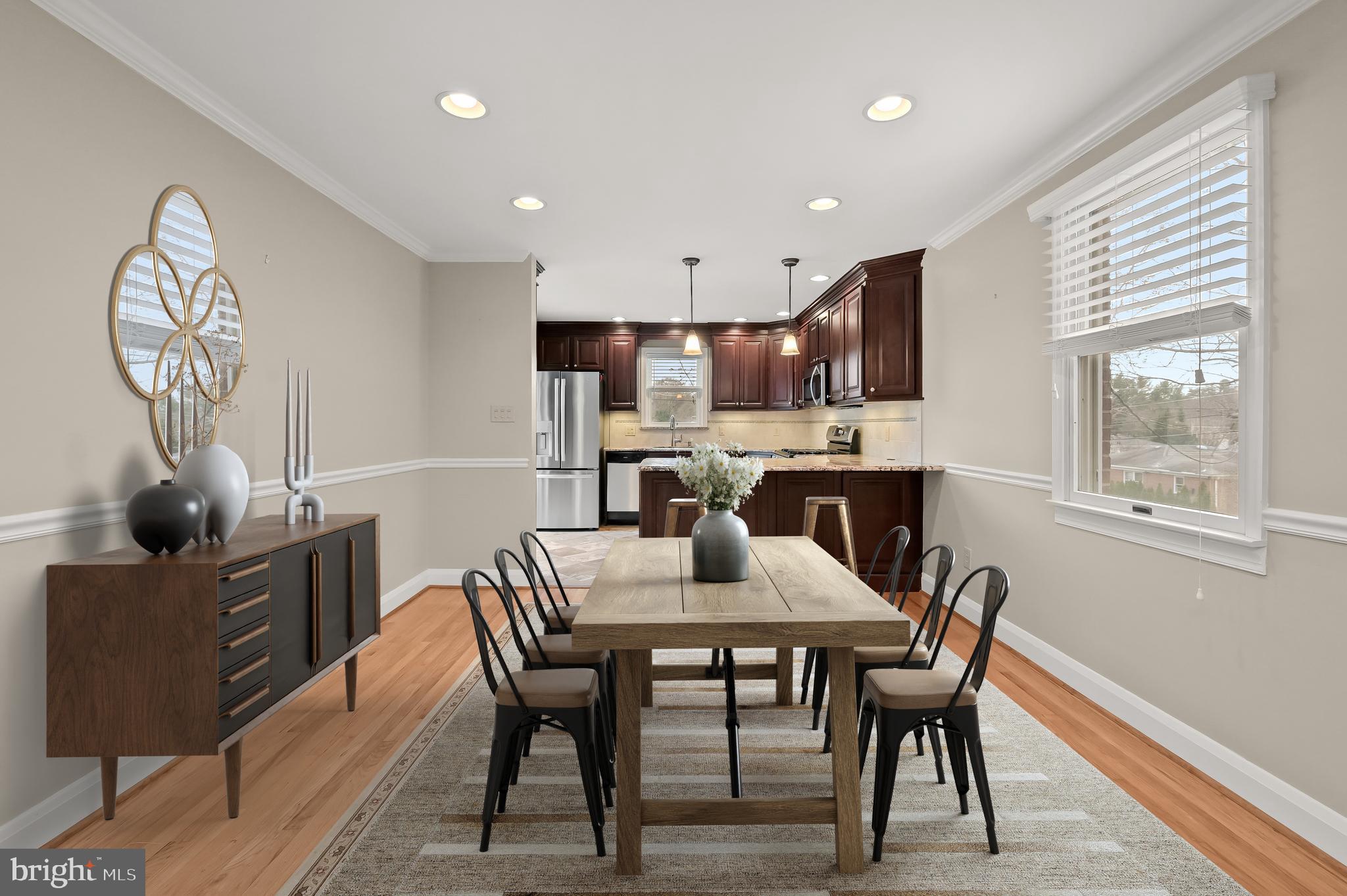 COLONIAL GARDENS - Residential