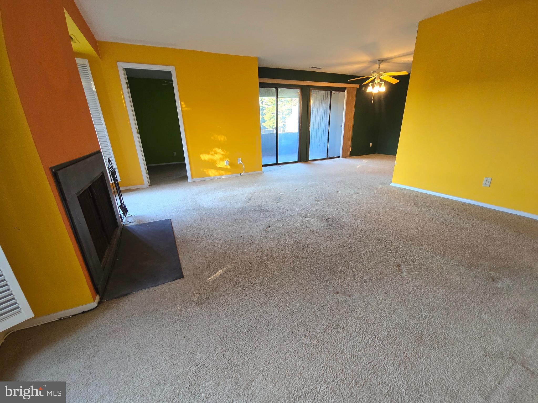 BAKERS BAY CONDOMINIUMS - Residential