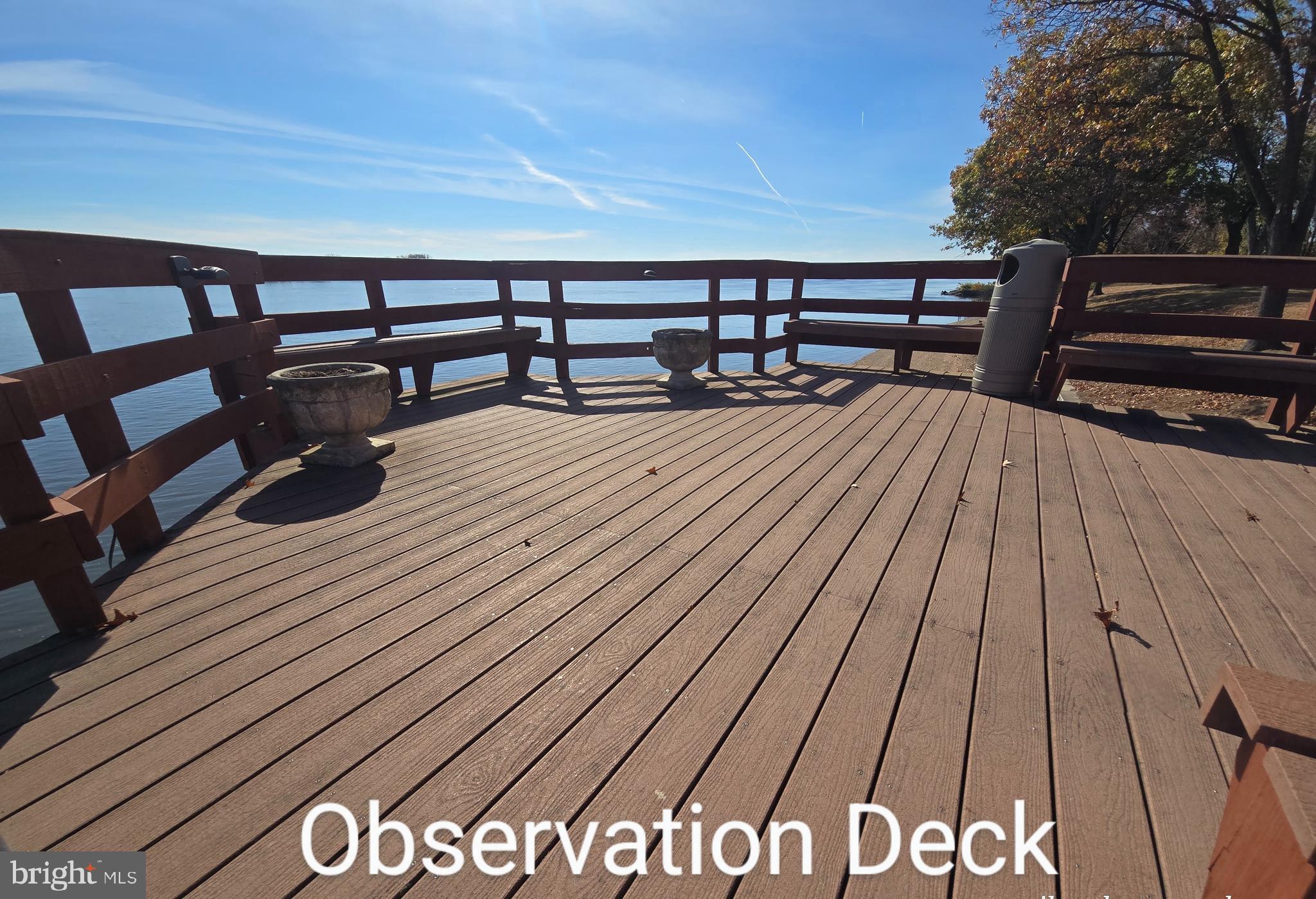 BAKERS BAY CONDOMINIUMS - Residential