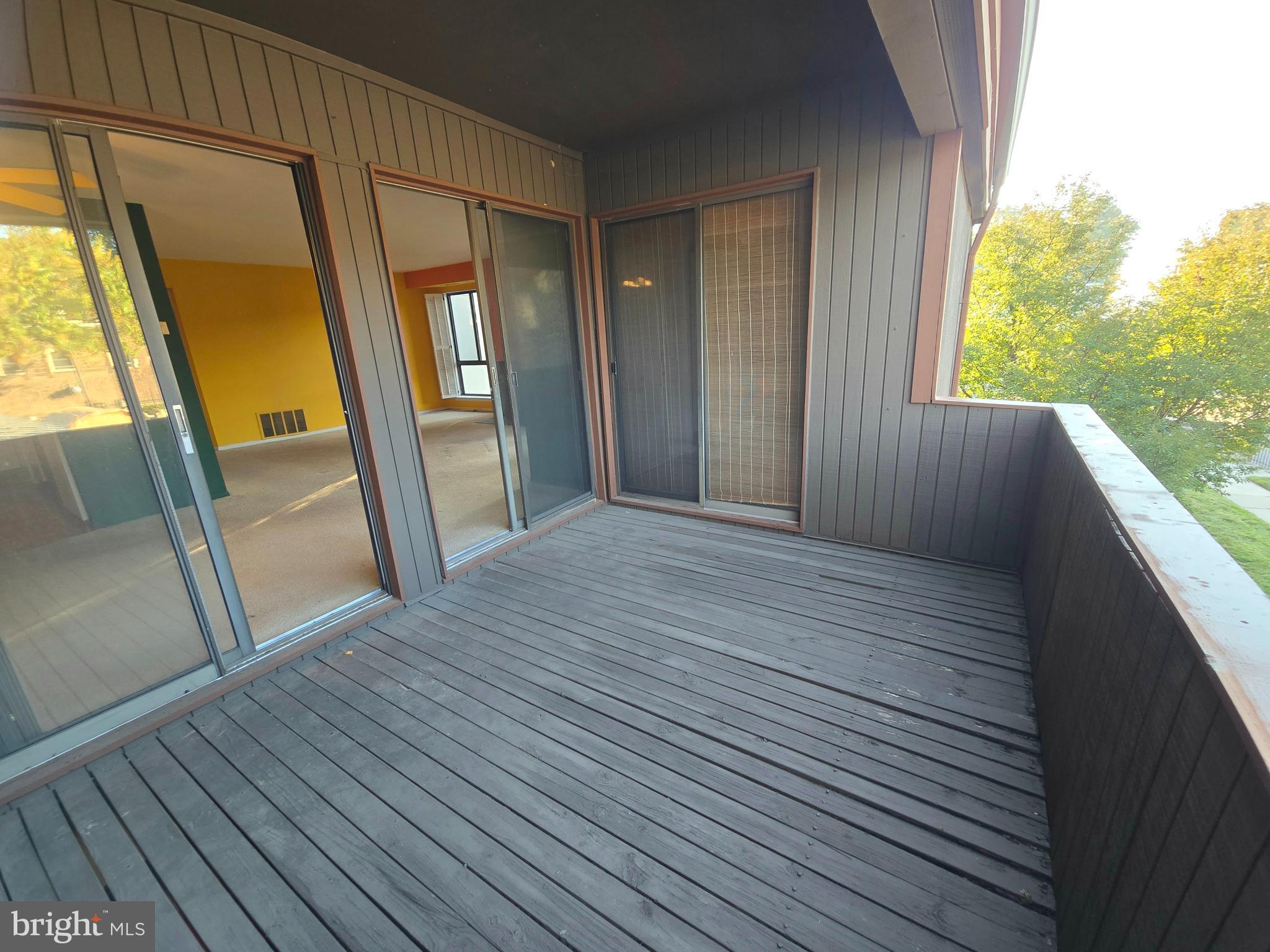 BAKERS BAY CONDOMINIUMS - Residential