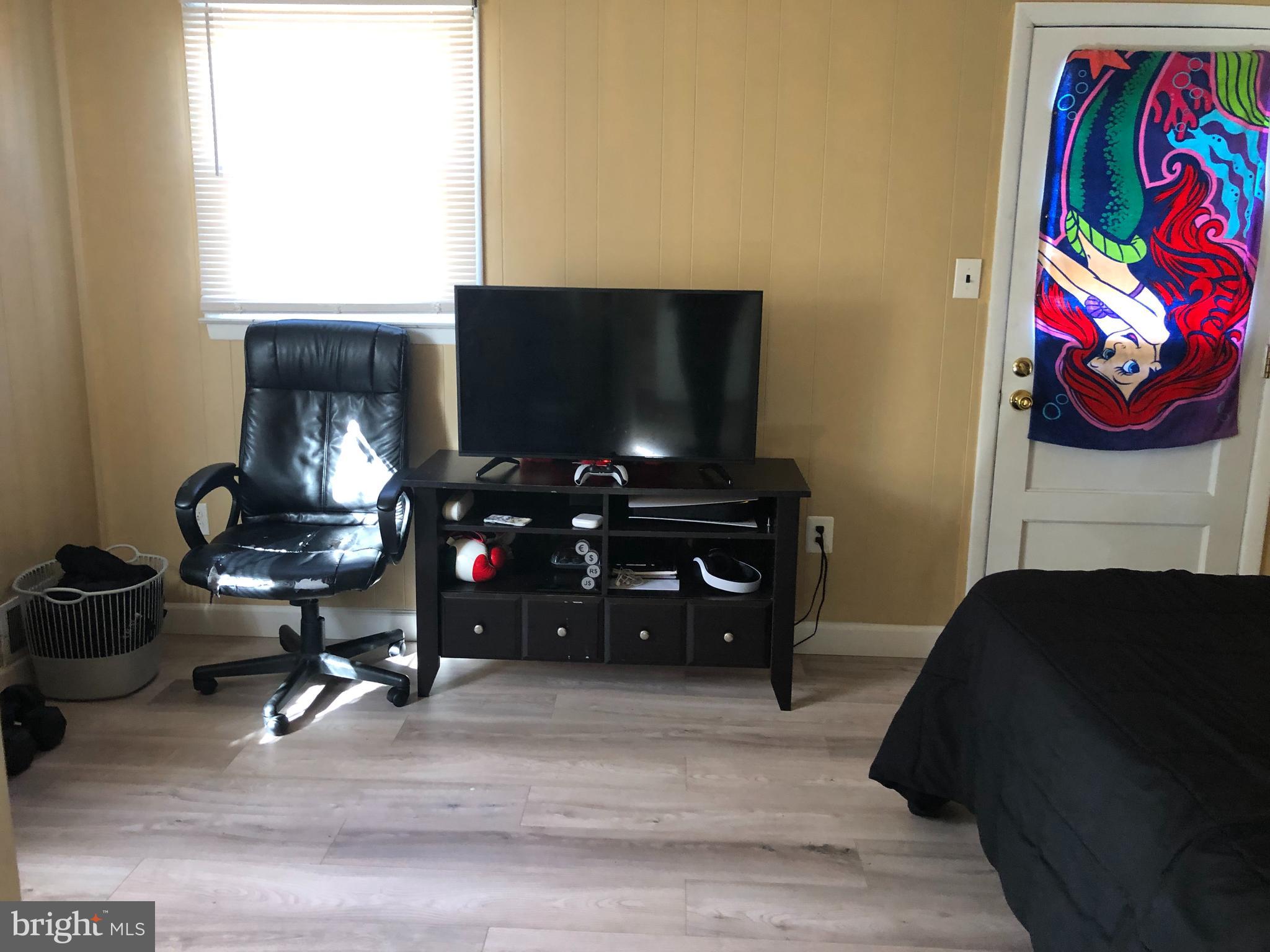 GLENN DALE HEIGHTS-RESUB - Residential