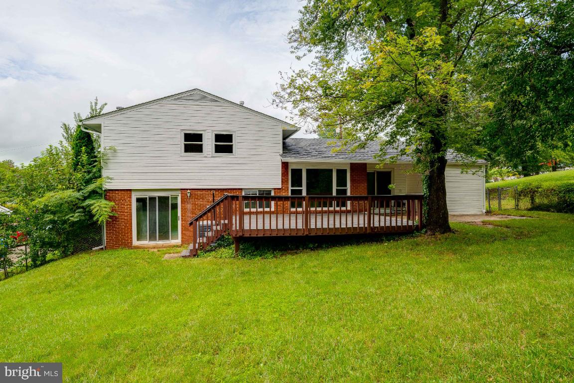 ROSE HILL PARK - Residential