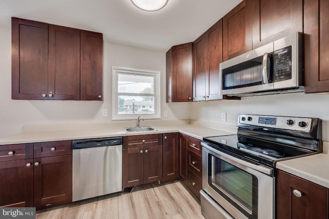 ROSE HILL PARK - Residential