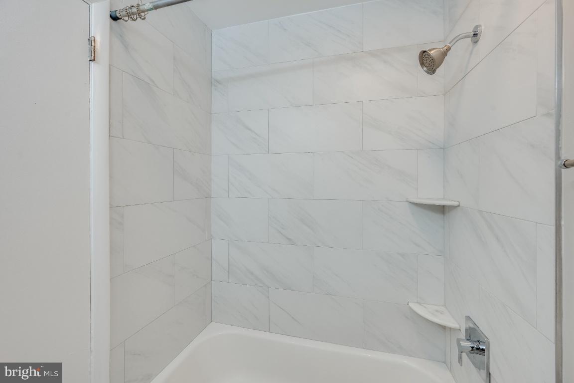 ROSE HILL PARK - Residential