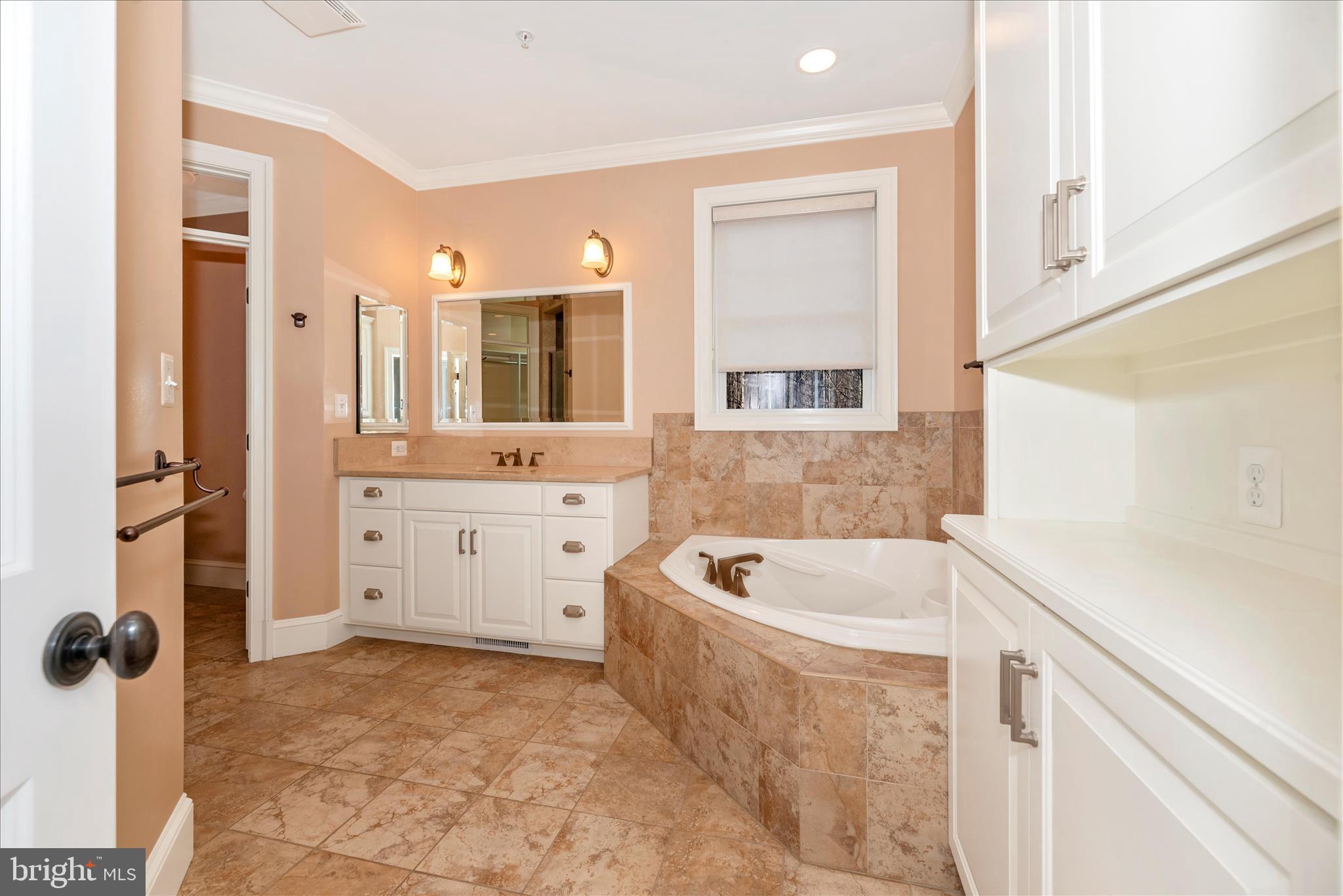 FOREST GLEN II - Residential