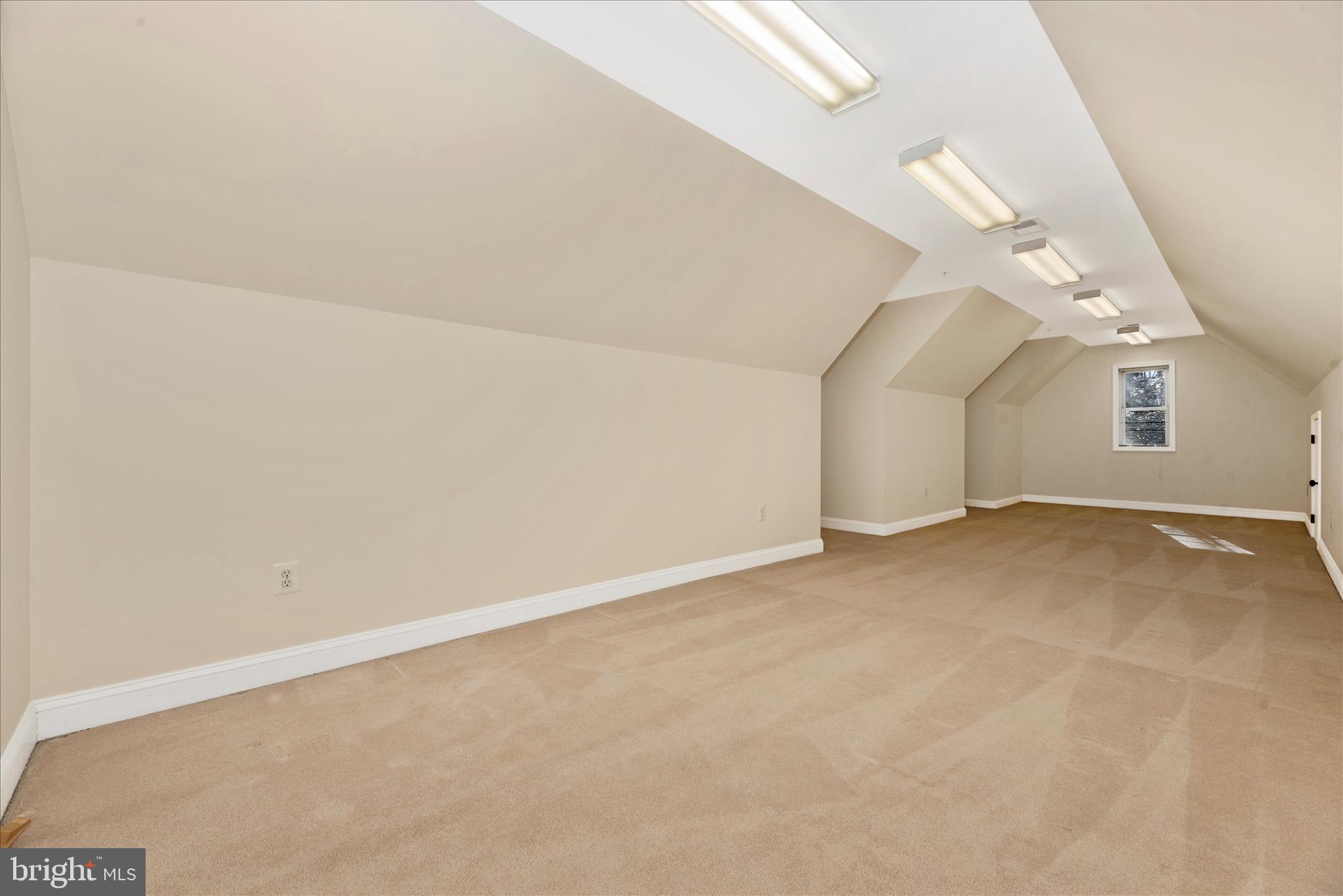 FOREST GLEN II - Residential